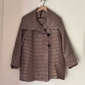 Vintage. IC by Connie K cocoon- swing Striped Bronze and Black Coat size XL